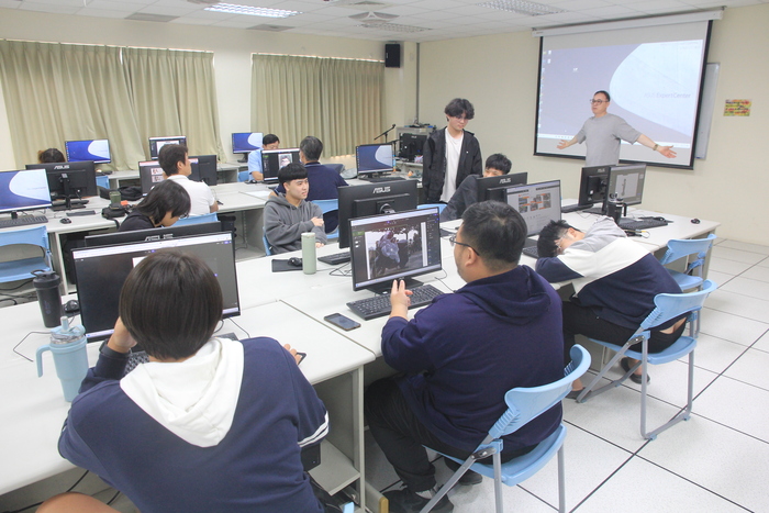 教學發展組- 114-2教師研習活動 - 淺談生成式 AI圖片