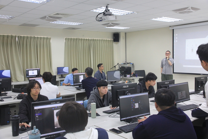 教學發展組- 114-2教師研習活動 - 淺談生成式 AI圖片